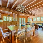 Cabin-style In Cap Ferret 8 People