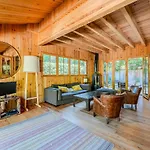 Cabin-style In Cap Ferret 8 People *